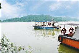 Nghĩa tình bên Hồ Núi Cốc